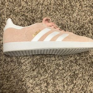 Women’s Adidas Gazelle